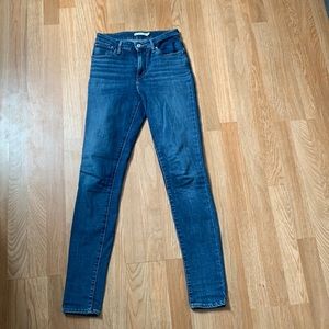 Levi’s High Rise Skinny Jeans